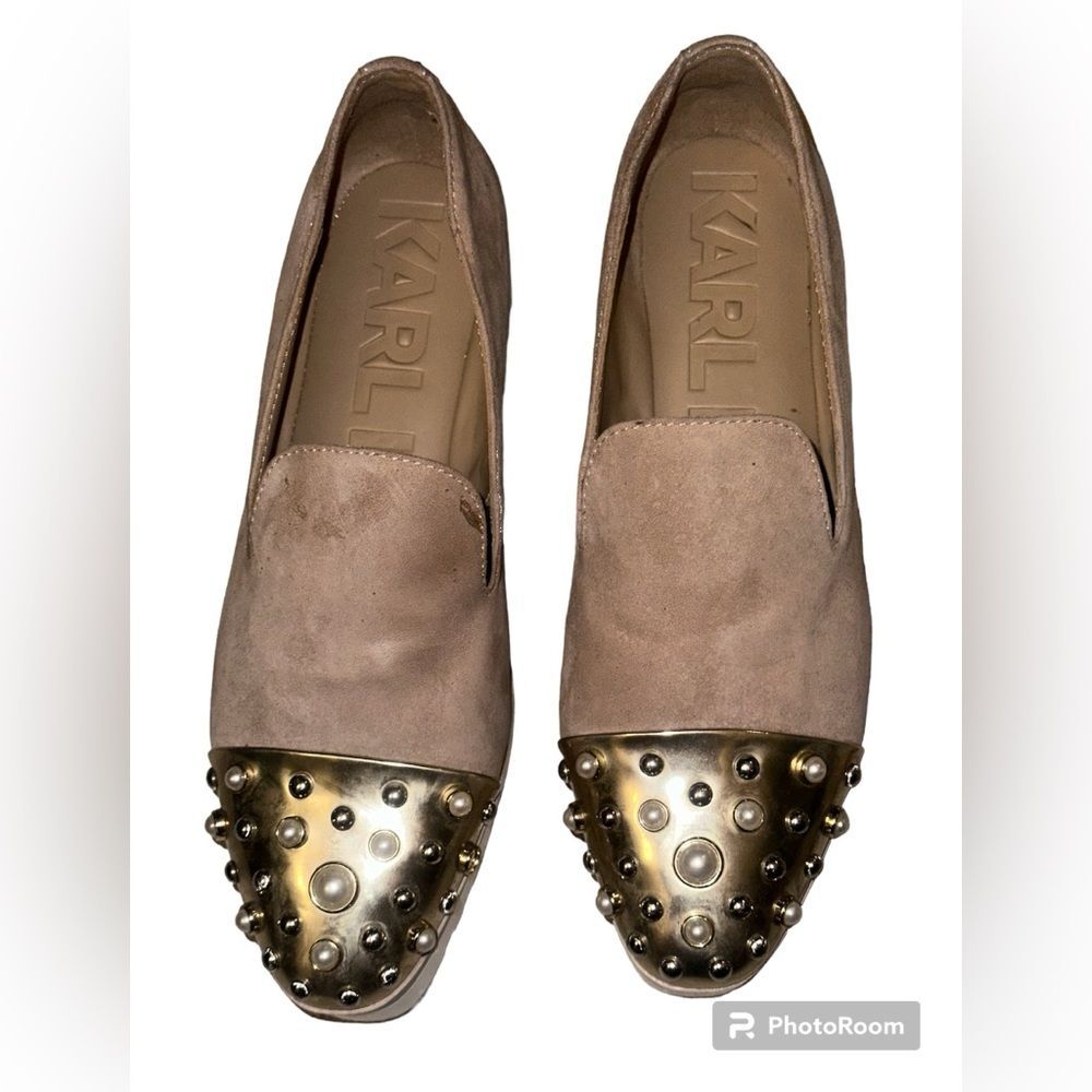 Karl Lagerfeld “BRINLEE” Beige Suede Pearl Cap Toe Slip On Platform Loafers,  6M